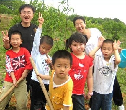 公益组织孵化器